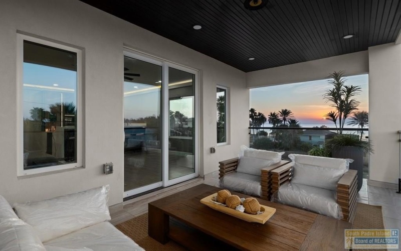 206 Atol St. #A, South Padre Island, TX 78597, 5 Habitaciones Habitaciones , ,5 BañosBaños,Residential,En Venta,206 Atol St.,0,104266