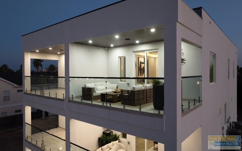 206 Atol St. #A, South Padre Island, TX 78597, 5 Habitaciones Habitaciones , ,5 BañosBaños,Residential,En Venta,206 Atol St.,0,104266