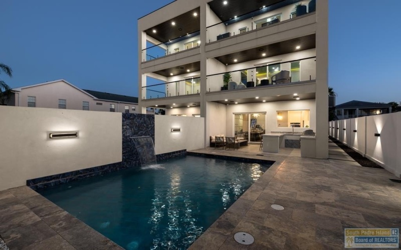 206 Atol St. #A, South Padre Island, TX 78597, 5 Habitaciones Habitaciones , ,5 BañosBaños,Residential,En Venta,206 Atol St.,0,104266