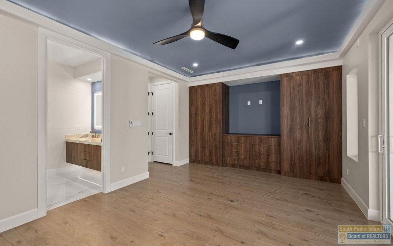 206 Atol St., South Padre Island, TX 78597, 5 Bedrooms Bedrooms, ,5 BathroomsBathrooms,Residential,For Sale,206 Atol St.,0,104267