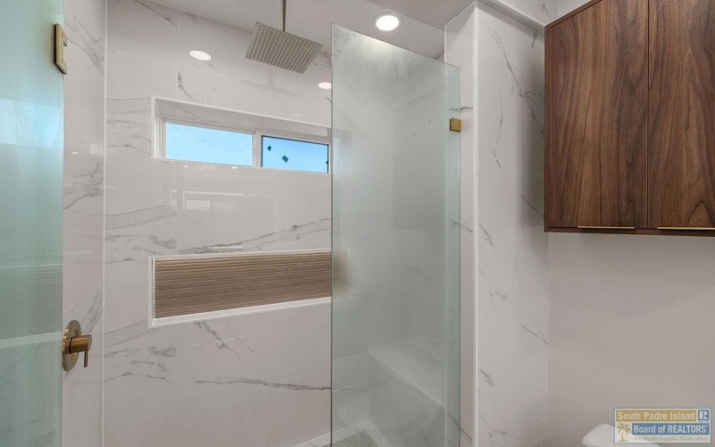 206 Atol St., South Padre Island, TX 78597, 5 Bedrooms Bedrooms, ,5 BathroomsBathrooms,Residential,For Sale,206 Atol St.,0,104267