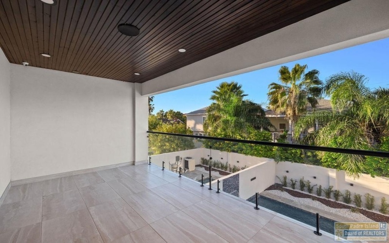 206 Atol St., South Padre Island, TX 78597, 5 Bedrooms Bedrooms, ,5 BathroomsBathrooms,Residential,For Sale,206 Atol St.,0,104267