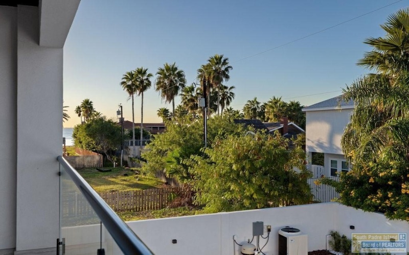 206 Atol St., South Padre Island, TX 78597, 5 Bedrooms Bedrooms, ,5 BathroomsBathrooms,Residential,For Sale,206 Atol St.,0,104267