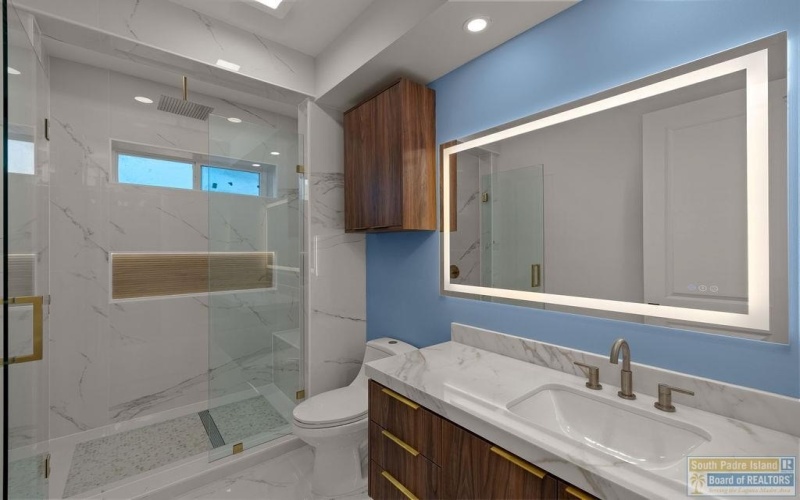 206 Atol St., South Padre Island, TX 78597, 5 Bedrooms Bedrooms, ,5 BathroomsBathrooms,Residential,For Sale,206 Atol St.,0,104267