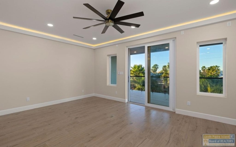 206 Atol St., South Padre Island, TX 78597, 5 Bedrooms Bedrooms, ,5 BathroomsBathrooms,Residential,For Sale,206 Atol St.,0,104267