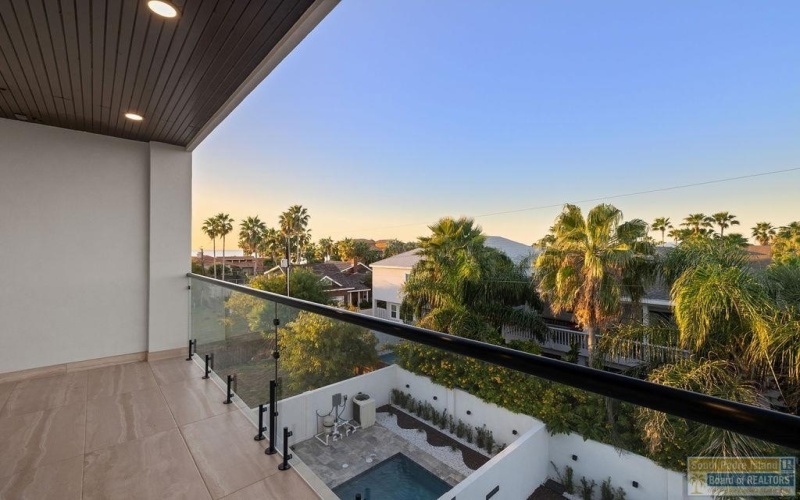 206 Atol St., South Padre Island, TX 78597, 5 Bedrooms Bedrooms, ,5 BathroomsBathrooms,Residential,For Sale,206 Atol St.,0,104267