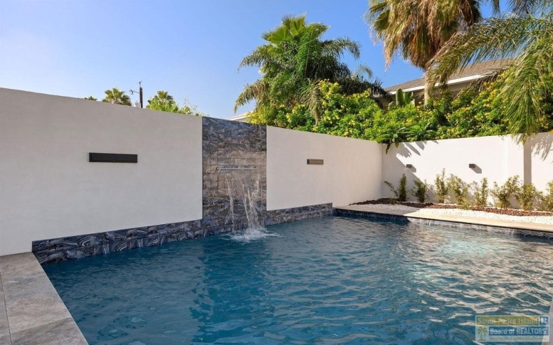 206 Atol St., South Padre Island, TX 78597, 5 Bedrooms Bedrooms, ,5 BathroomsBathrooms,Residential,For Sale,206 Atol St.,0,104267