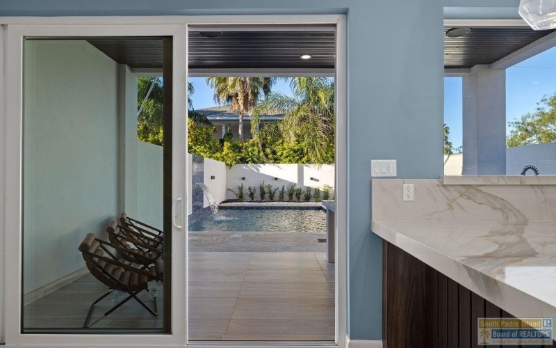 206 Atol St., South Padre Island, TX 78597, 5 Bedrooms Bedrooms, ,5 BathroomsBathrooms,Residential,For Sale,206 Atol St.,0,104267