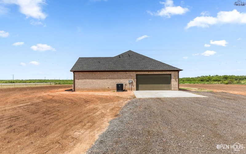1750 FORD ROAD, Holliday, TX 76366, 4 Habitaciones Habitaciones , ,2 BañosBaños,Residential,En Venta,1750 FORD ROAD,0,180266