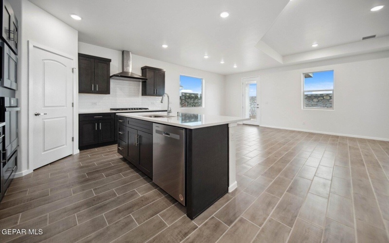13856 Carolina Ponce Avenue, El Paso, TX 79928, 3 Habitaciones Habitaciones , ,2 BañosBaños,Residential,En Venta,13856 Carolina Ponce Avenue,0,928121