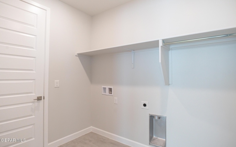 717 Paseo Clasico Street, Horizon City, TX 79928, 4 Habitaciones Habitaciones , ,2 BañosBaños,Residential,En Venta,717 Paseo Clasico Street,0,928130