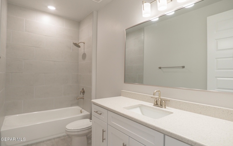 717 Paseo Clasico Street, Horizon City, TX 79928, 4 Habitaciones Habitaciones , ,2 BañosBaños,Residential,En Venta,717 Paseo Clasico Street,0,928130