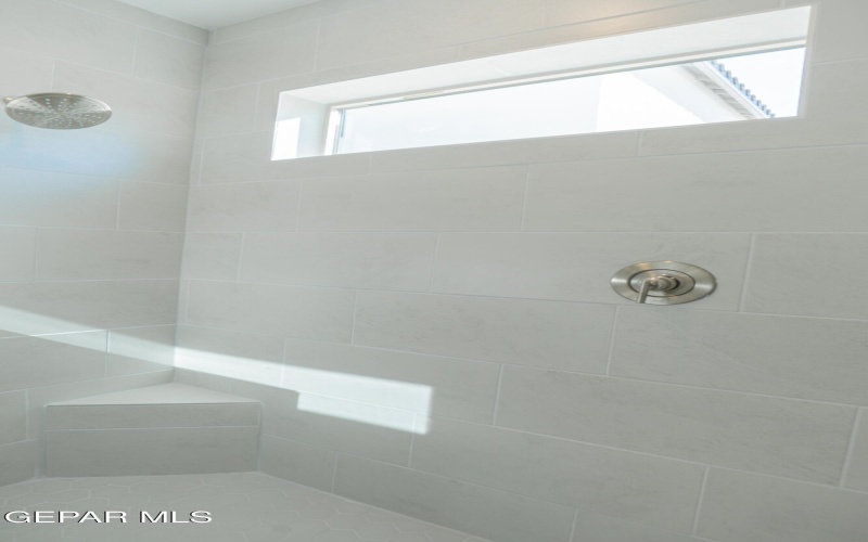 717 Paseo Clasico Street, Horizon City, TX 79928, 4 Habitaciones Habitaciones , ,2 BañosBaños,Residential,En Venta,717 Paseo Clasico Street,0,928130