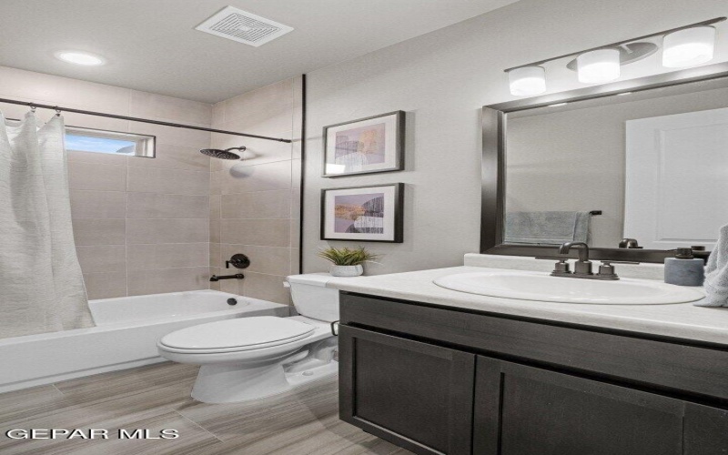 13305 Emerald Water Court, El Paso, TX 79928, 4 Habitaciones Habitaciones , ,2 BañosBaños,Residential,En Venta,13305 Emerald Water Court,0,928138