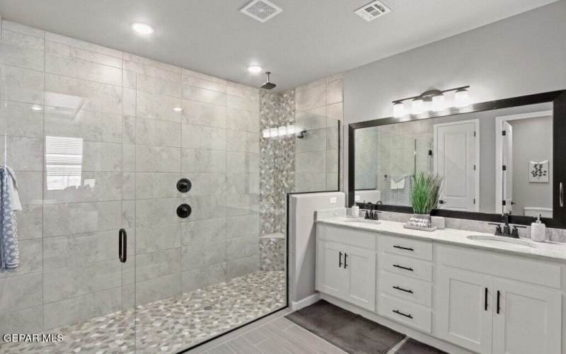 713 Paseo De La Reina Street, Horizon City, TX 79928, 3 Bedrooms Bedrooms, ,2 BathroomsBathrooms,Residential,For Sale,713 Paseo De La Reina Street,0,929589