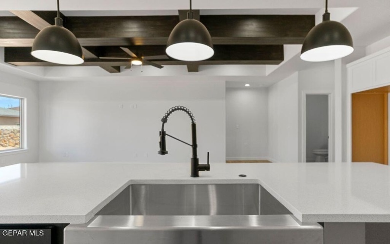 2708 San Gabriel Drive, Sunland Park, NM 88063, 4 Habitaciones Habitaciones , ,2 BañosBaños,Residential,En Venta,2708 San Gabriel Drive,0,930000