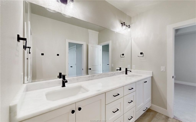 5616 Mill Water Court, Bryan, TX 77808, 4 Bedrooms Bedrooms, ,3 BathroomsBathrooms,Residential,For Sale,5616 Mill Water Court,24015205
