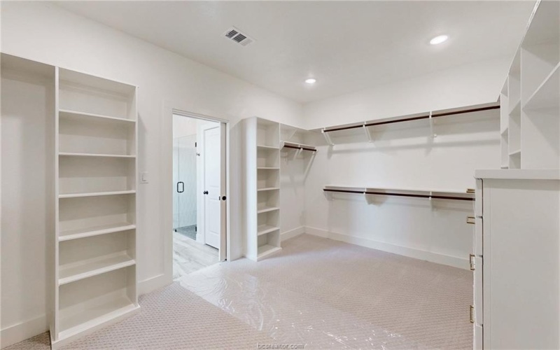 5616 Mill Water Court, Bryan, TX 77808, 4 Bedrooms Bedrooms, ,3 BathroomsBathrooms,Residential,For Sale,5616 Mill Water Court,24015205