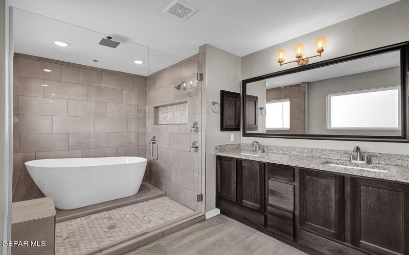 14337 Steve Joyce Parkway, Horizon City, TX 79928, 6 Habitaciones Habitaciones , ,3 BañosBaños,Residential,En Venta,14337 Steve Joyce Parkway,919291
