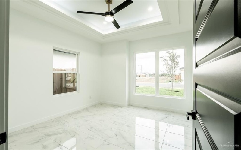 402 N 30th Street, Hidalgo, TX 78557, 3 Bedrooms Bedrooms, ,2 BathroomsBathrooms,Residential,For Sale,402 N 30th Street,0,480455