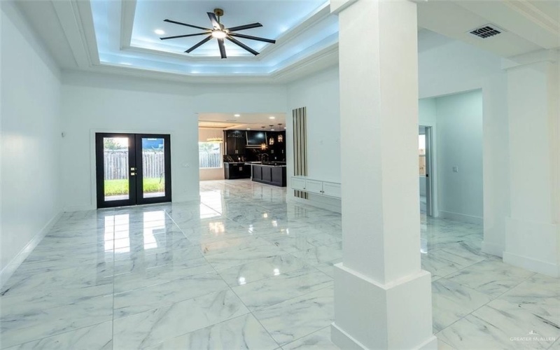 402 N 30th Street, Hidalgo, TX 78557, 3 Bedrooms Bedrooms, ,2 BathroomsBathrooms,Residential,For Sale,402 N 30th Street,0,480455