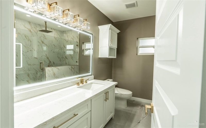401 N 30th Street, Hidalgo, TX 78557, 4 Bedrooms Bedrooms, ,2 BathroomsBathrooms,Residential,For Sale,401 N 30th Street,0,480457