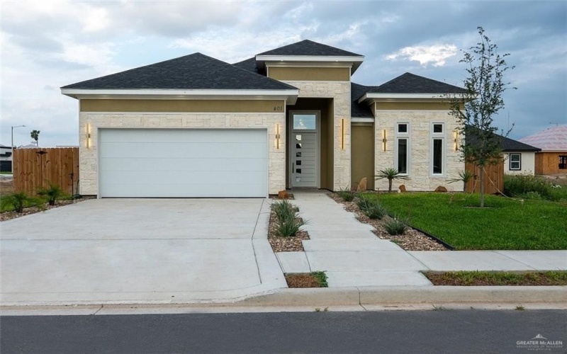 401 N 30th Street, Hidalgo, TX 78557, 4 Bedrooms Bedrooms, ,2 BathroomsBathrooms,Residential,For Sale,401 N 30th Street,0,480457