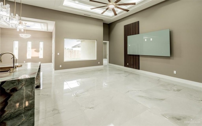 401 N 30th Street, Hidalgo, TX 78557, 4 Bedrooms Bedrooms, ,2 BathroomsBathrooms,Residential,For Sale,401 N 30th Street,0,480457
