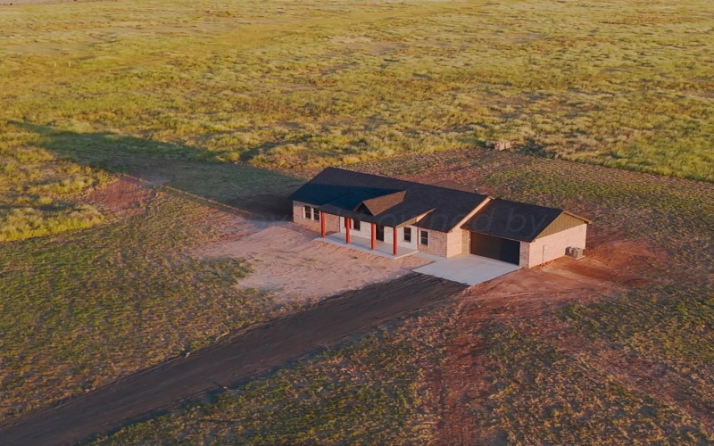 3045 W Hungate Road, Canyon, TX 79015, 3 Bedrooms Bedrooms, ,2 BathroomsBathrooms,Residential,For Sale,3045 W Hungate Road,0,25-7855