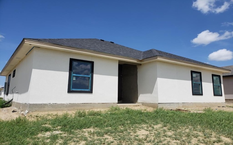 3207 ETHEL DR., Eagle Pass, TX 78852, 3 Habitaciones Habitaciones , ,2 BañosBaños,Residential,En Venta,3207 ETHEL DR.,0,79494