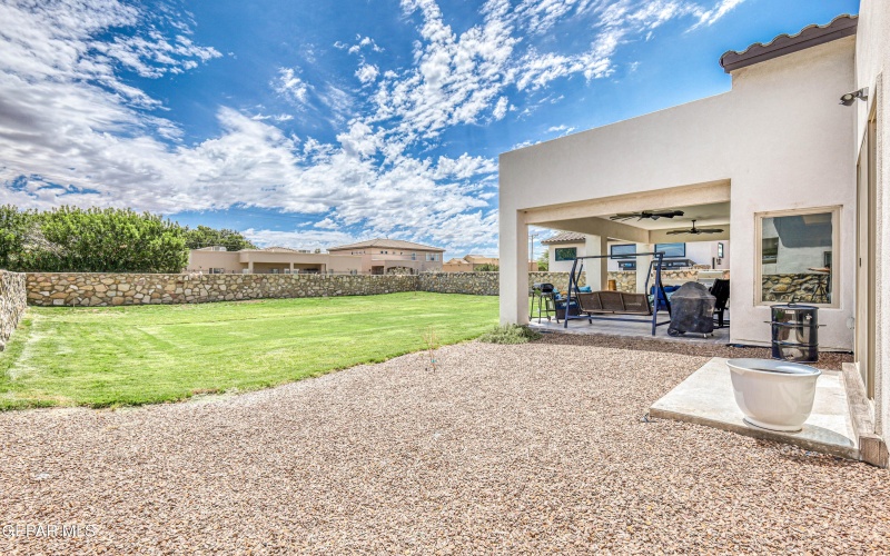5620 River Run Street, El Paso, TX 79932, 4 Habitaciones Habitaciones , ,3 BañosBaños,Residential,En Venta,5620 River Run Street,0,927613