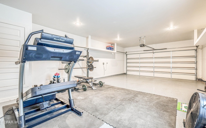 5620 River Run Street, El Paso, TX 79932, 4 Habitaciones Habitaciones , ,3 BañosBaños,Residential,En Venta,5620 River Run Street,0,927613