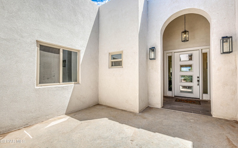 5620 River Run Street, El Paso, TX 79932, 4 Habitaciones Habitaciones , ,3 BañosBaños,Residential,En Venta,5620 River Run Street,0,927613