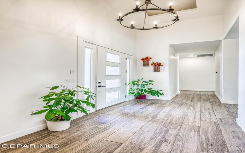 5620 River Run Street, El Paso, TX 79932, 4 Habitaciones Habitaciones , ,3 BañosBaños,Residential,En Venta,5620 River Run Street,0,927613