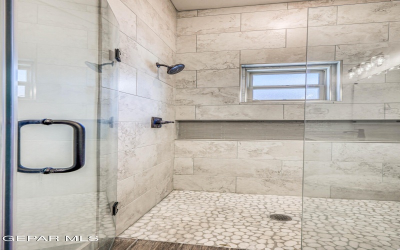5620 River Run Street, El Paso, TX 79932, 4 Habitaciones Habitaciones , ,3 BañosBaños,Residential,En Venta,5620 River Run Street,0,927613