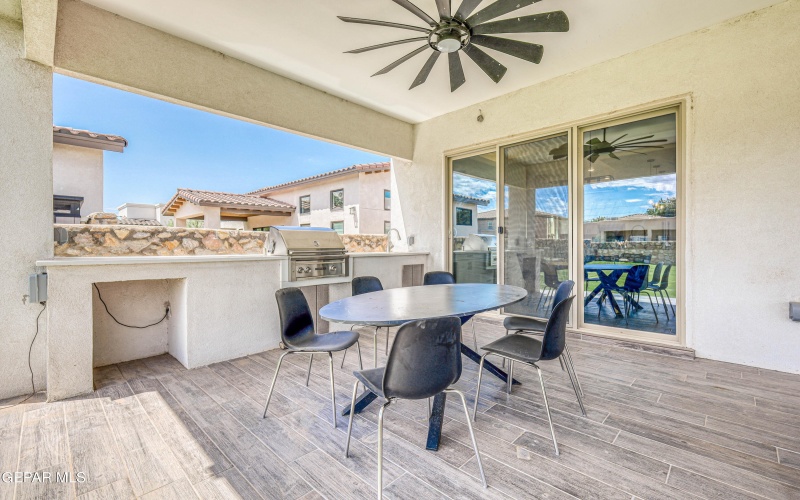 5620 River Run Street, El Paso, TX 79932, 4 Habitaciones Habitaciones , ,3 BañosBaños,Residential,En Venta,5620 River Run Street,0,927613