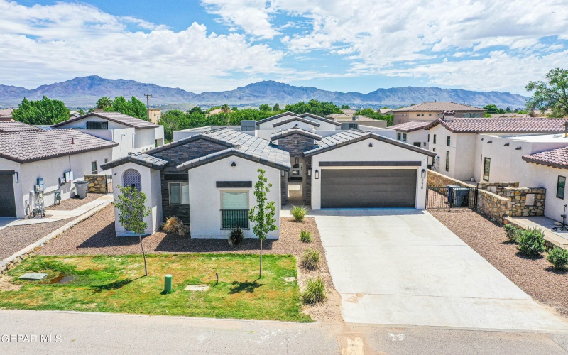5620 River Run Street, El Paso, TX 79932, 4 Habitaciones Habitaciones , ,3 BañosBaños,Residential,En Venta,5620 River Run Street,0,927613