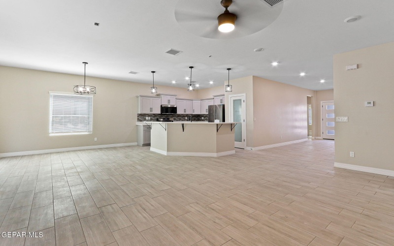 9853 La Morenita Circle, El Paso, TX 79927, 3 Bedrooms Bedrooms, ,2 BathroomsBathrooms,Residential,For Sale,9853 La Morenita Circle,0,930024