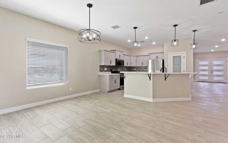 9853 La Morenita Circle, El Paso, TX 79927, 3 Bedrooms Bedrooms, ,2 BathroomsBathrooms,Residential,For Sale,9853 La Morenita Circle,0,930024