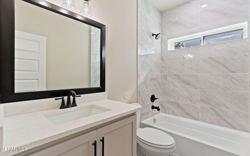 9853 La Morenita Circle, El Paso, TX 79927, 3 Bedrooms Bedrooms, ,2 BathroomsBathrooms,Residential,For Sale,9853 La Morenita Circle,0,930024