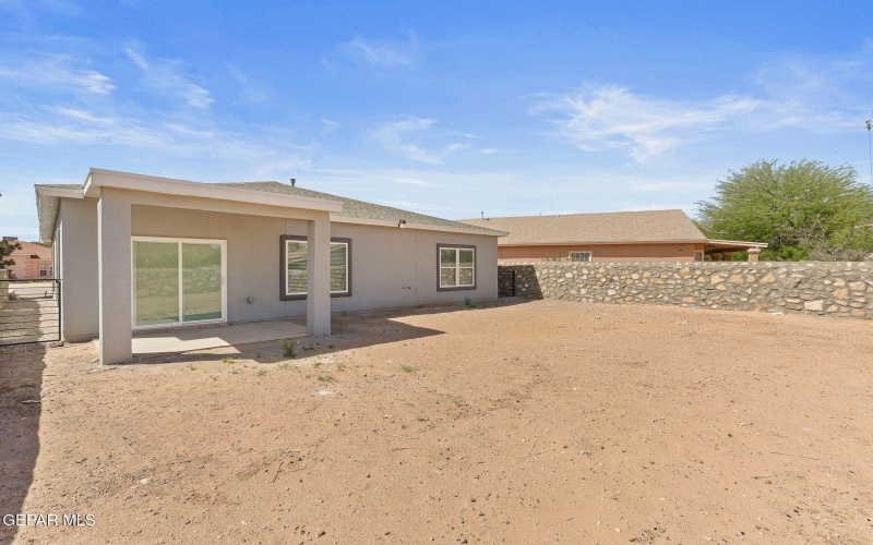9853 La Morenita Circle, El Paso, TX 79927, 3 Bedrooms Bedrooms, ,2 BathroomsBathrooms,Residential,For Sale,9853 La Morenita Circle,0,930024