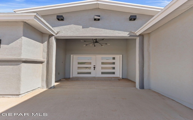 9853 La Morenita Circle, El Paso, TX 79927, 3 Bedrooms Bedrooms, ,2 BathroomsBathrooms,Residential,For Sale,9853 La Morenita Circle,0,930024