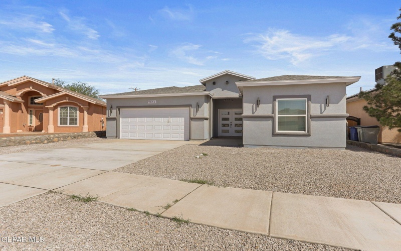 9853 La Morenita Circle, El Paso, TX 79927, 3 Bedrooms Bedrooms, ,2 BathroomsBathrooms,Residential,For Sale,9853 La Morenita Circle,0,930024