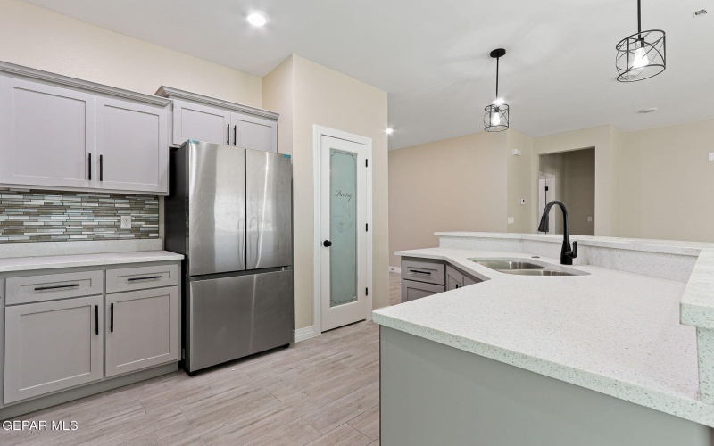 9853 La Morenita Circle, El Paso, TX 79927, 3 Bedrooms Bedrooms, ,2 BathroomsBathrooms,Residential,For Sale,9853 La Morenita Circle,0,930024