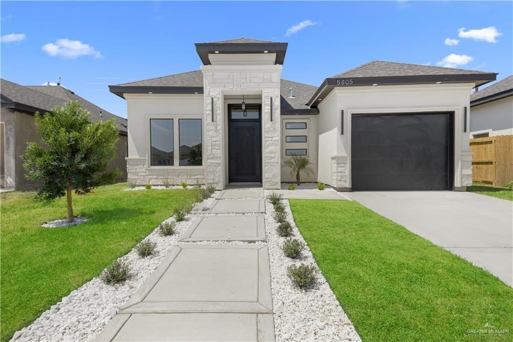 5808 N Playa Del Sol Street, Edinburg, TX 78542, 3 Bedrooms Bedrooms, ,2 BathroomsBathrooms,Residential,For Sale,5808 N Playa Del Sol Street,0,480571