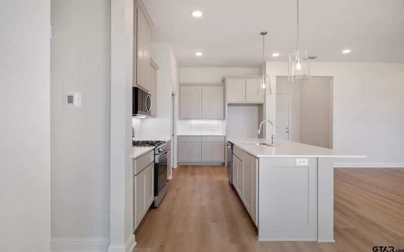 288 August Drive, Bullard, TX 75757, 3 Habitaciones Habitaciones , ,2 BañosBaños,Residential,En Venta,288 August Drive,0,25013638