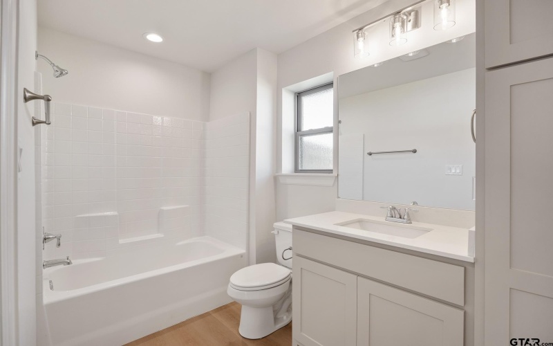 288 August Drive, Bullard, TX 75757, 3 Habitaciones Habitaciones , ,2 BañosBaños,Residential,En Venta,288 August Drive,0,25013638