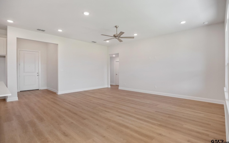 288 August Drive, Bullard, TX 75757, 3 Habitaciones Habitaciones , ,2 BañosBaños,Residential,En Venta,288 August Drive,0,25013638