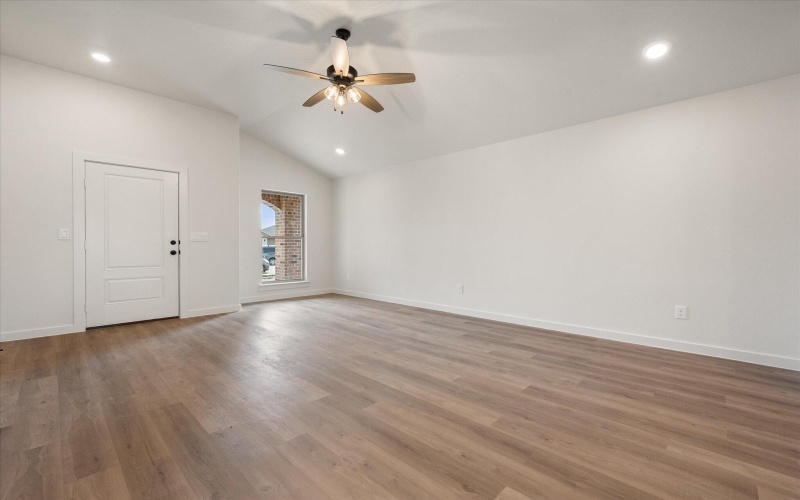 2023 Cottonwood Avenue, Wolfforth, TX 79382, 3 Habitaciones Habitaciones , ,2 BañosBaños,Residential,En Venta,2023 Cottonwood Avenue,0,202560228