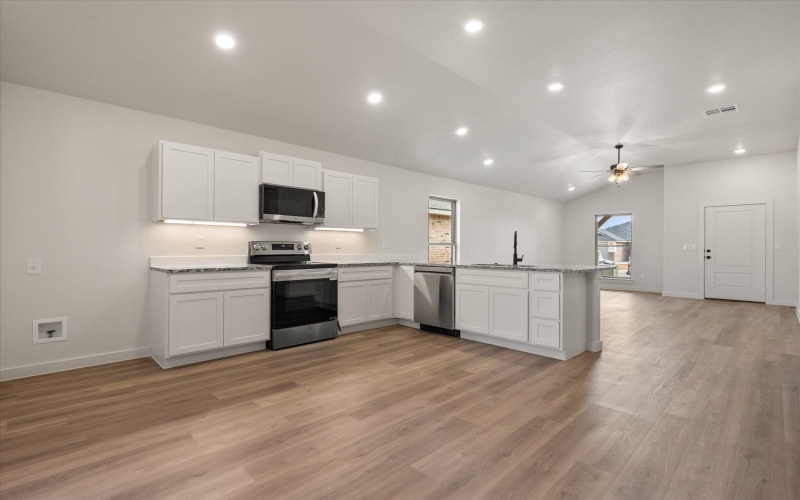 2025 Cottonwood Avenue, Wolfforth, TX 79382, 3 Habitaciones Habitaciones , ,2 BañosBaños,Residential,En Venta,2025 Cottonwood Avenue,0,202560230